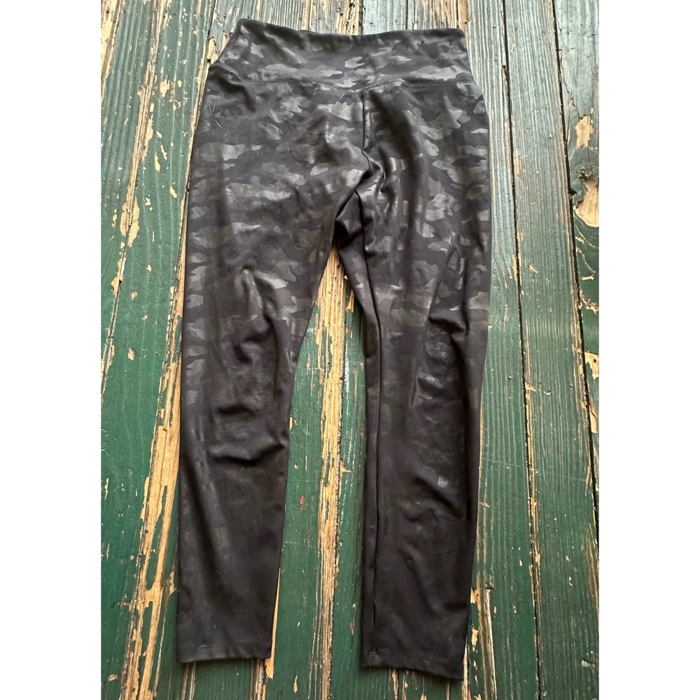 Simply Vera Vera Wang Camo Leggings Black Gray High Waisted Size Large A3641